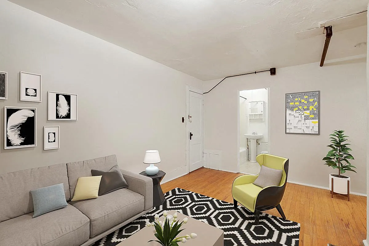 Corona Court Apartments — Photo 3