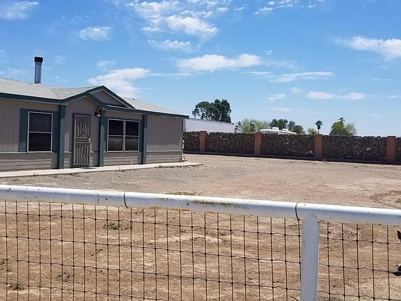 2nd image of 1548 W Lenora Way
