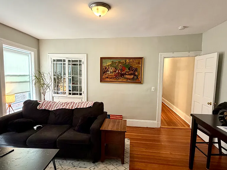 108 Winthrop Rd #5 — Photo 4