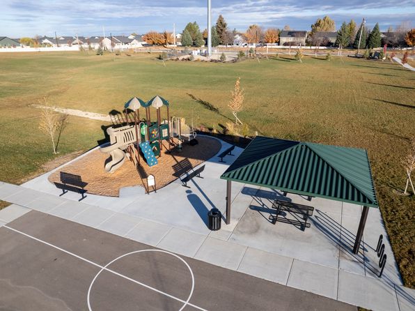 2365 W Opalite Dr, Kuna, ID 83634