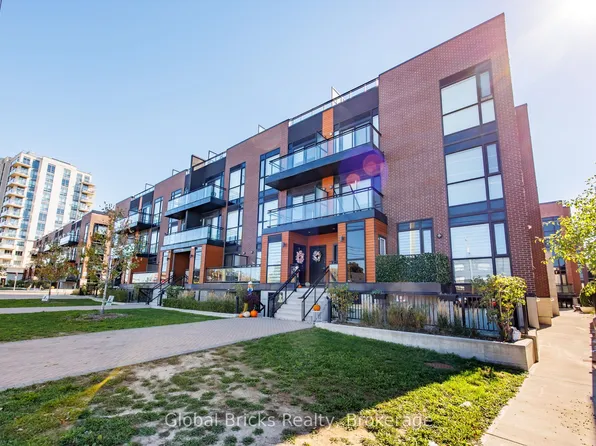 5309 Highway 7 #A102, Vaughan, ON L4L 1T4