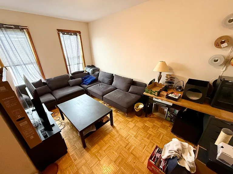 19 Woodward St #3 — Photo 3