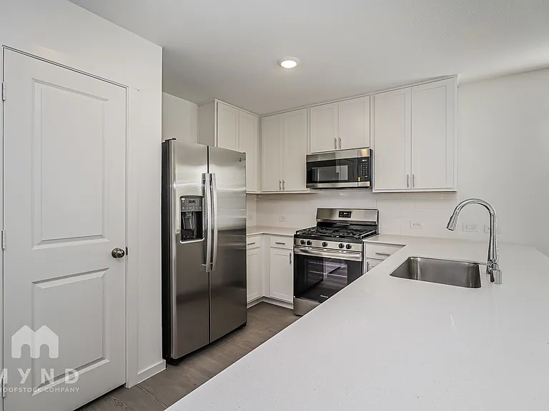 10108 Dalgreen Cir — Photo 13