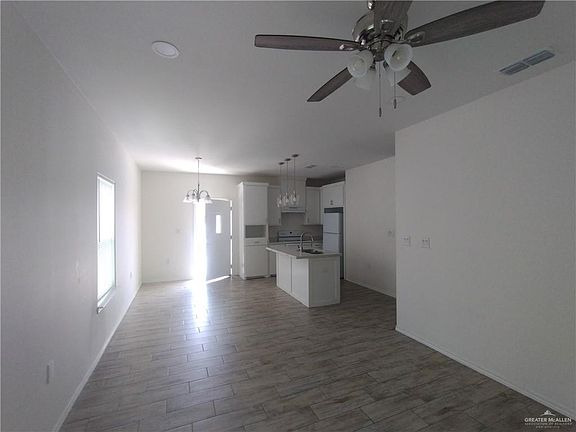 5th image of 2332 N Valley Cir