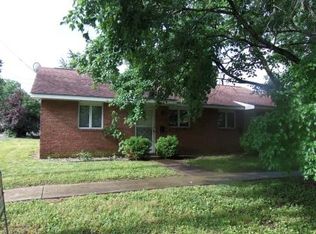 620 N 17th St #5-5NRTH17, Herrin, IL 62948