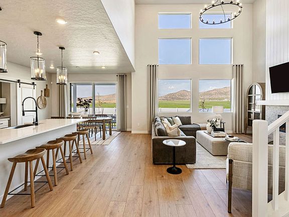 Bright Gathering Room Windows