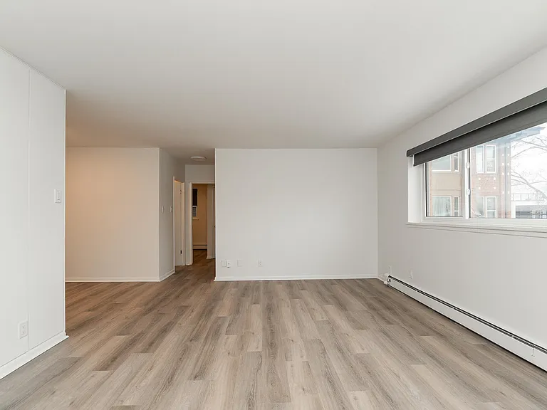 311 Stradbrook Ave #11 — Photo 4