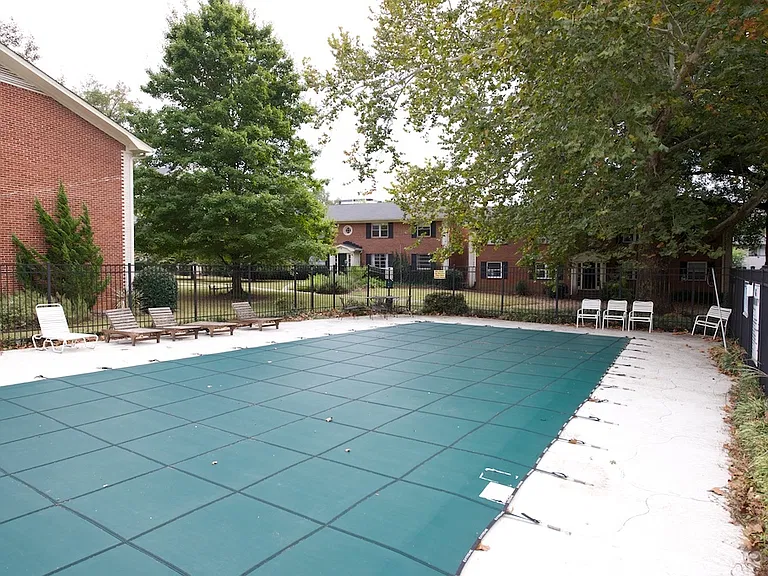 3535 Roswell Rd NE #F2 — Photo 17