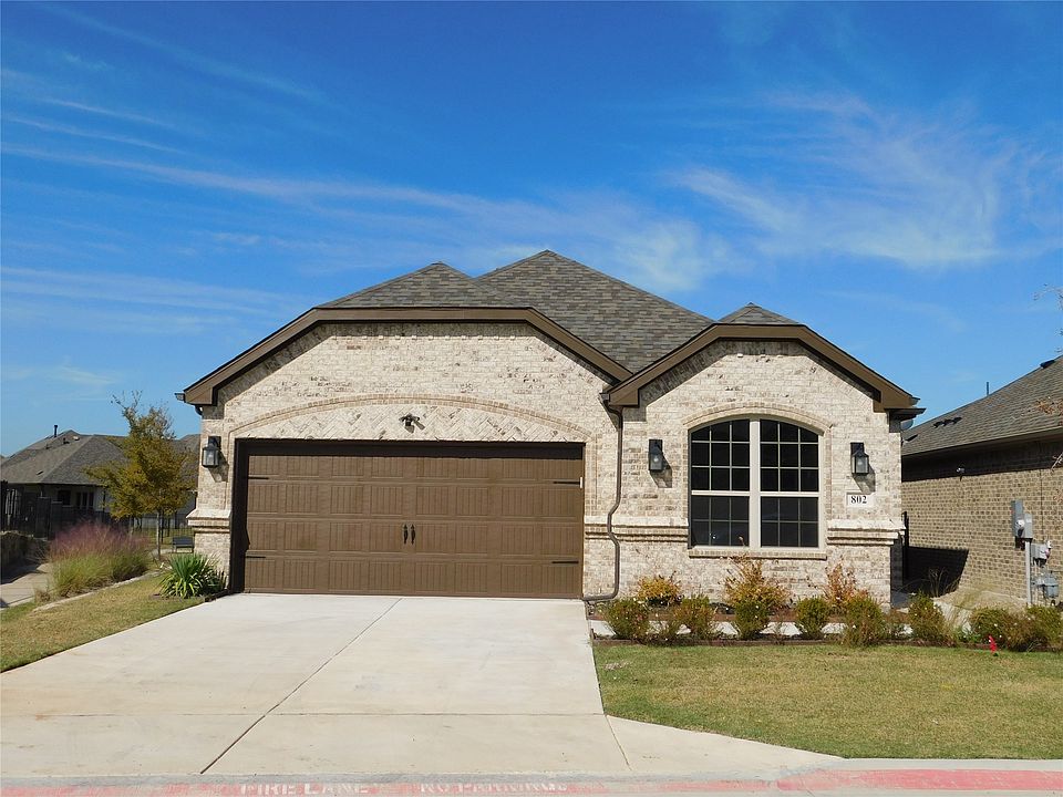 1st image of 802 Cordoba Ln