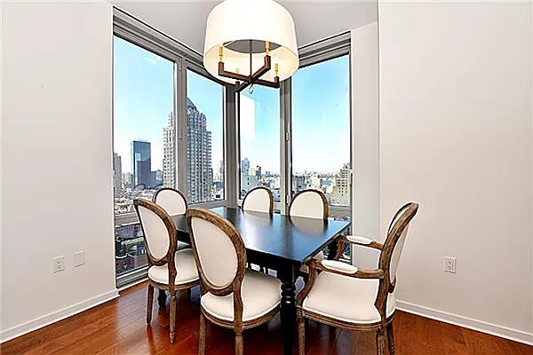 Rented by Living New York | media 37