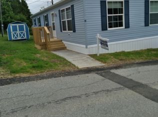 34 Erica Cir, Honey Brook, PA 19344