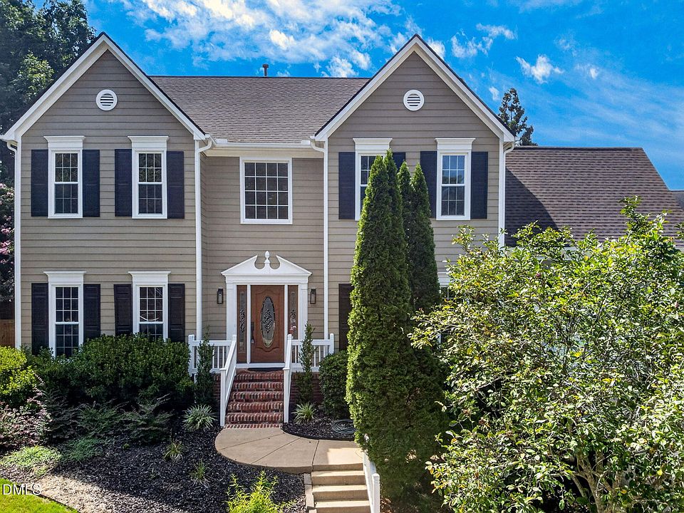 1st image of 103 Moss Rose Ct