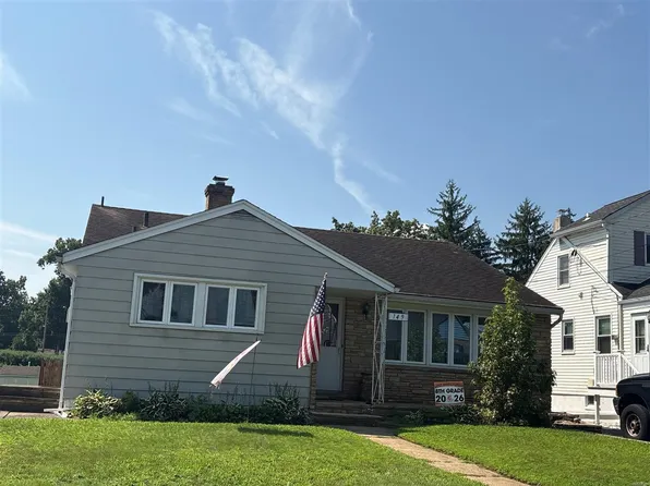149 Locust Ave W, Trenton, NJ 08610