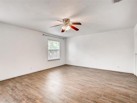 2nd image of 226 Tolcarne Dr