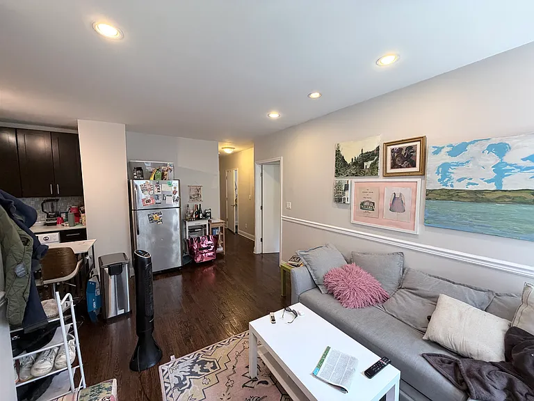 654 Saint Marks Ave #1B — Photo 5