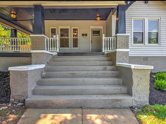 2nd image of 130 Hillcrest Dr