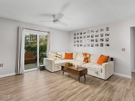 4th image of 208 Owls Nest Court