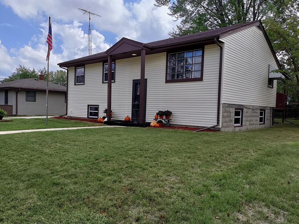 1st image of 9325 Carol Ann Dr