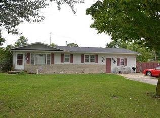 820 S Independence St, Windfall, IN 46076