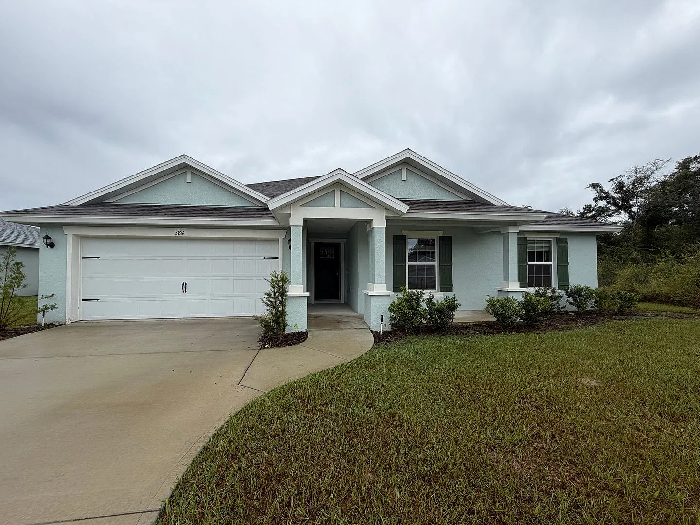 Beautiful 4-Bedroom Home with Spacious Master Suite & 2-Car Garage! Marion Oaks — Photo 3
