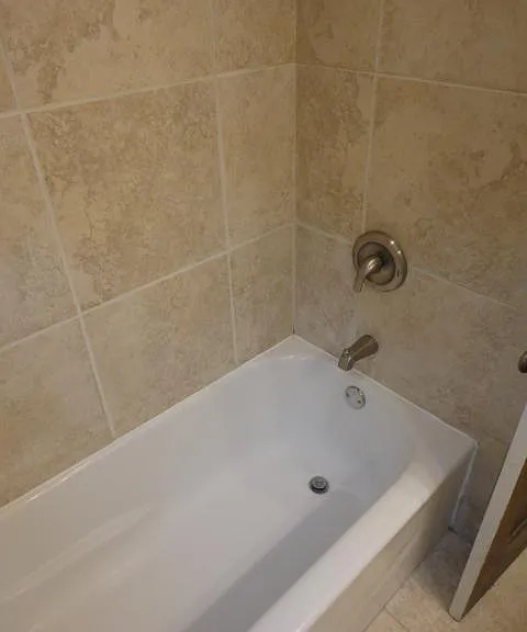 1528 Northwest Blvd #C — Photo 6