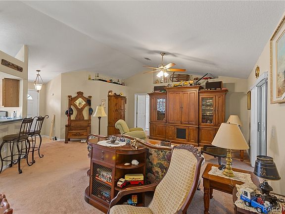 5th image of 21 Sanders Cir