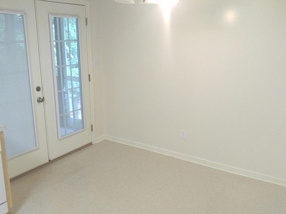 4th image of 100 W 17th St APT 47