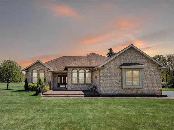 85 Bennett Dr, Indiana, PA 15701