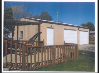 320 W Stolp Ave, Medicine Lodge, KS 67104