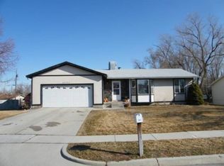 6305 S Mount Vista Dr, Taylorsville, UT 84129