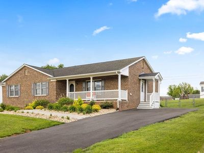 5 Granary Rd, Verona, VA, 24482