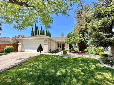 261 Firefly Way, Tracy, CA, 95376