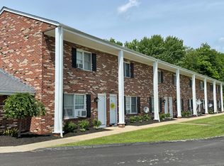 14736 Auburn Rd #20, Newbury, OH 44065