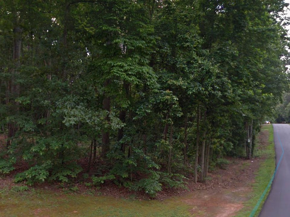 1st image of 423 Saddlewood Dr