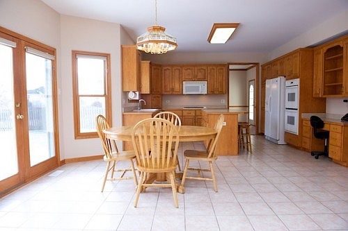 4th image of 13421 S Millbank Dr