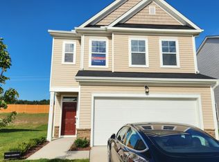 136 N Finley Landing Pkwy, Smithfield, NC 27577