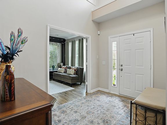 5th image of 10402 Shakamak Way