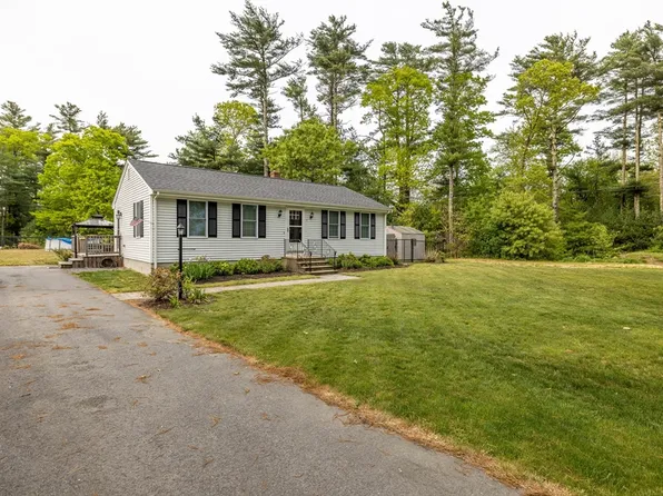 7 Pine St, Middleboro, MA 02346
