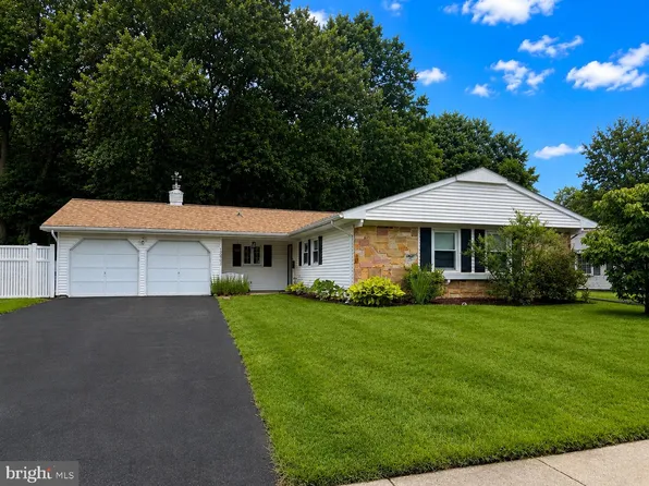12905 Clearfield Dr, Bowie, MD 20715