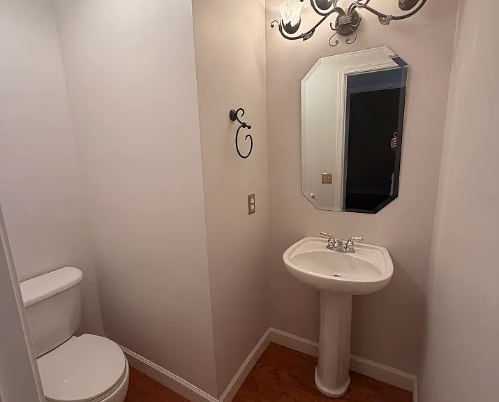 12019 Humboldt Dr — Photo 18