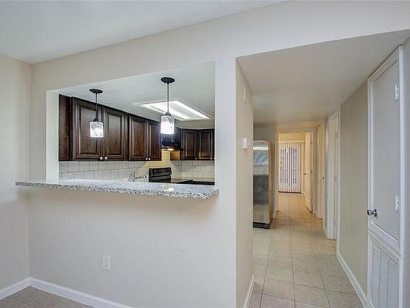 3rd image of 12633 Memorial Dr APT 231