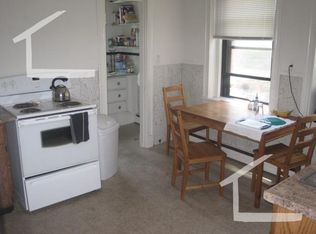 1422 Commonwealth Ave APT 7E, Brighton, MA 02135