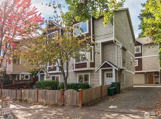 12307 Roosevelt Way NE #B, Seattle, WA 98125