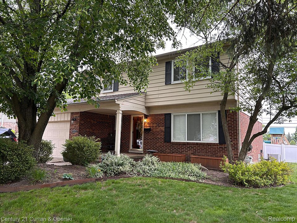 1st image of 32399 Scone St