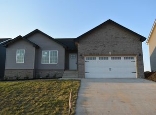 16 Rose #EDD, Oak Grove, KY 42262