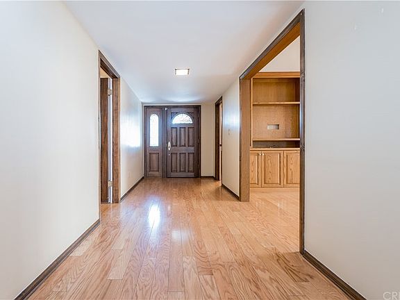4th image of 20651 Mayall St