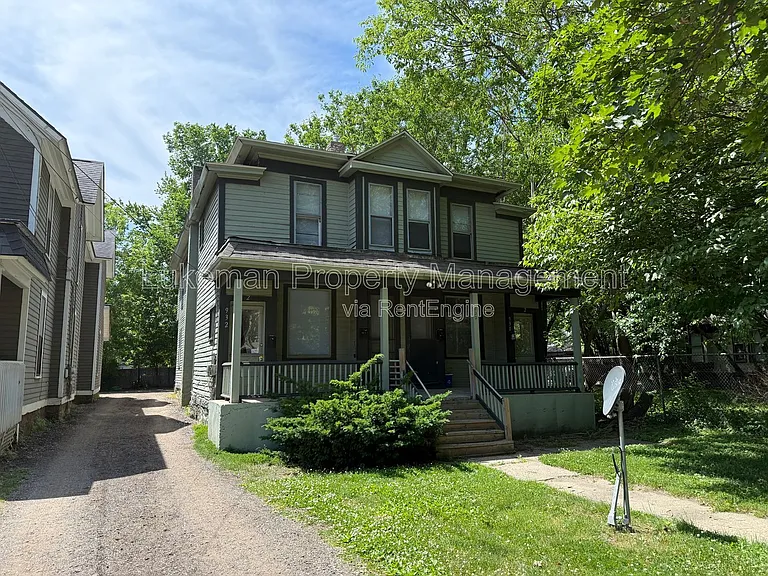 932 S Park St #1 — Photo 6