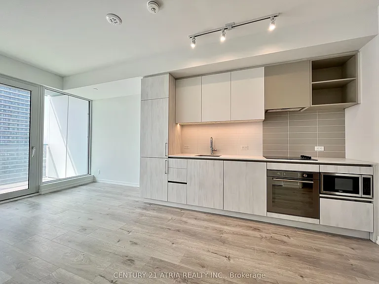 7890 Jane St #2103 — Photo 6