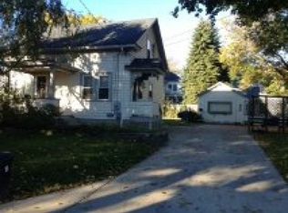 21 Plante Ct, West Warwick, RI 02893