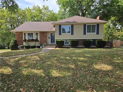 8400 Willow Way, Raytown, MO, 64138